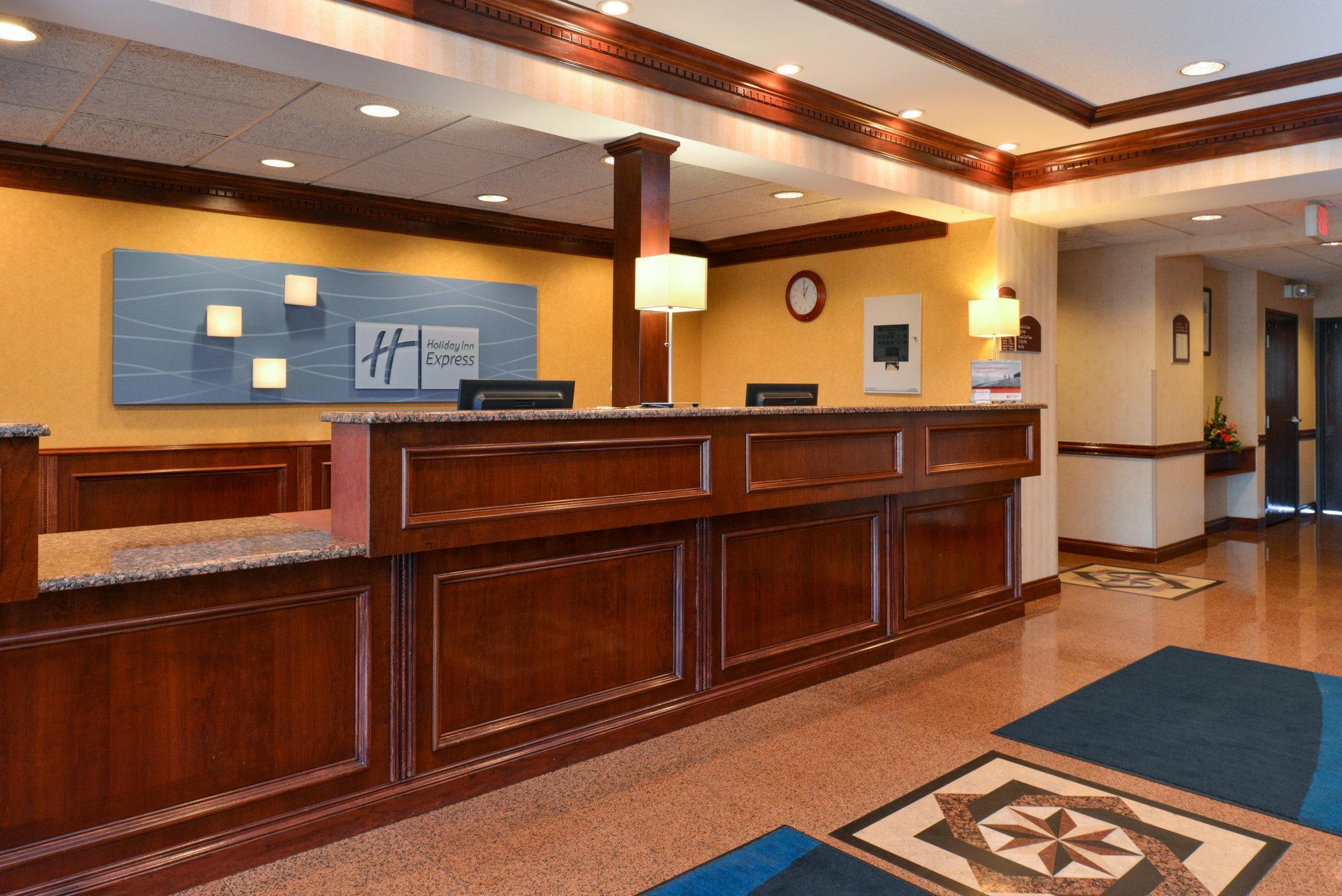 Holiday Inn Express Wixom By Ihg Zewnętrze zdjęcie