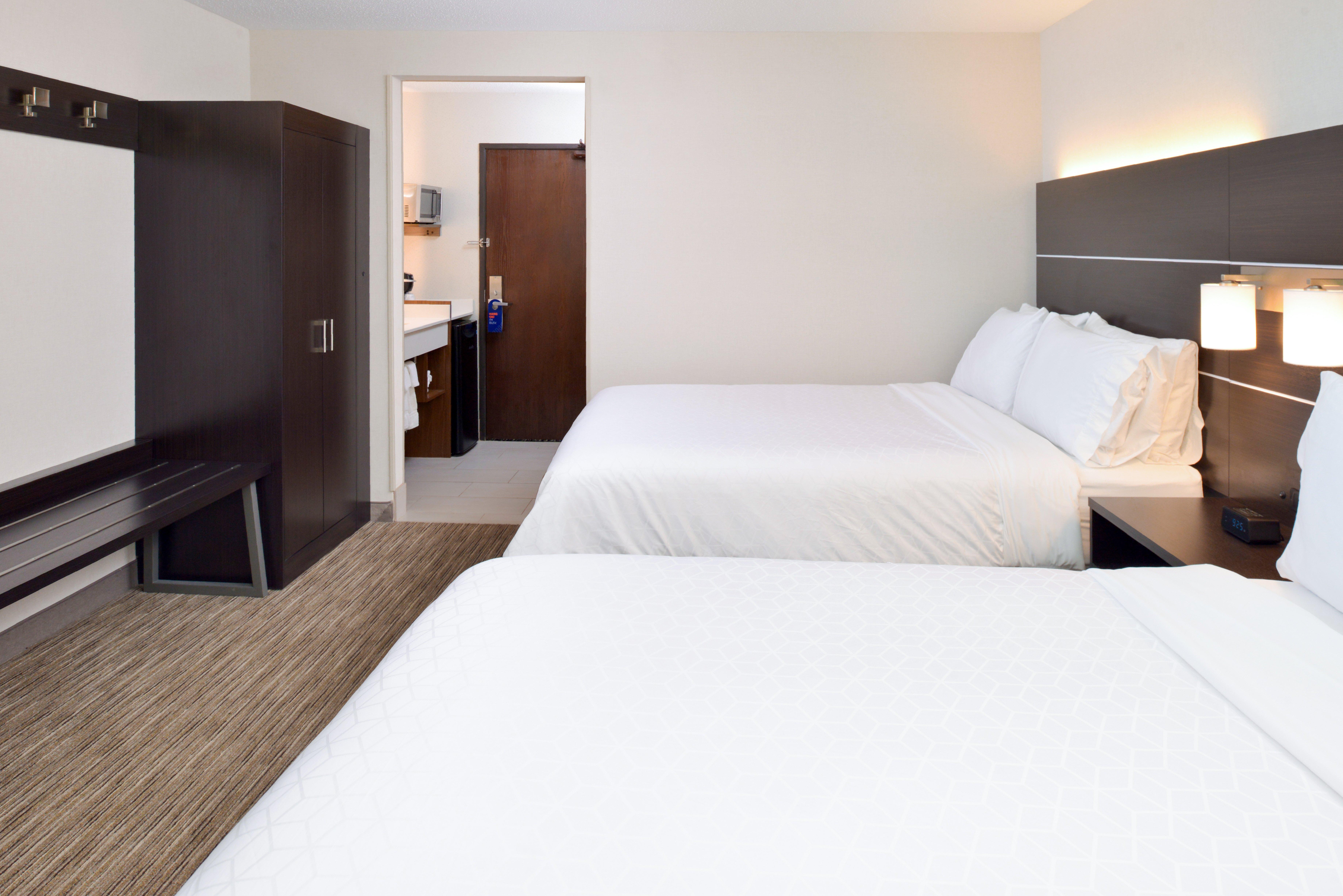 Holiday Inn Express Wixom By Ihg Zewnętrze zdjęcie