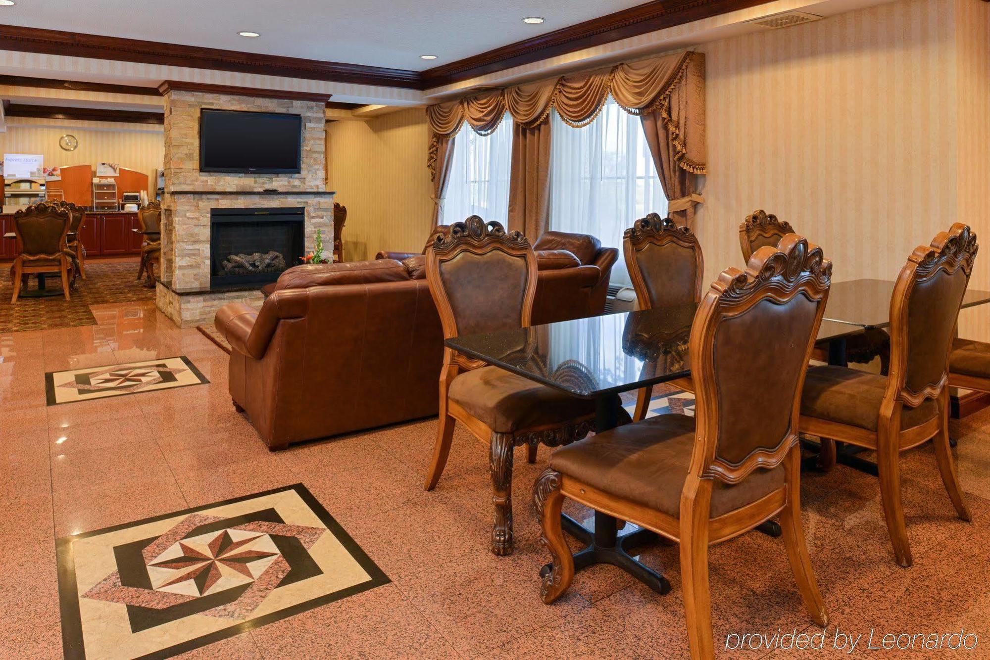 Holiday Inn Express Wixom By Ihg Zewnętrze zdjęcie